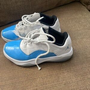 Air Jordan 11 XI CMFT Low White/University Blue UNC Concord